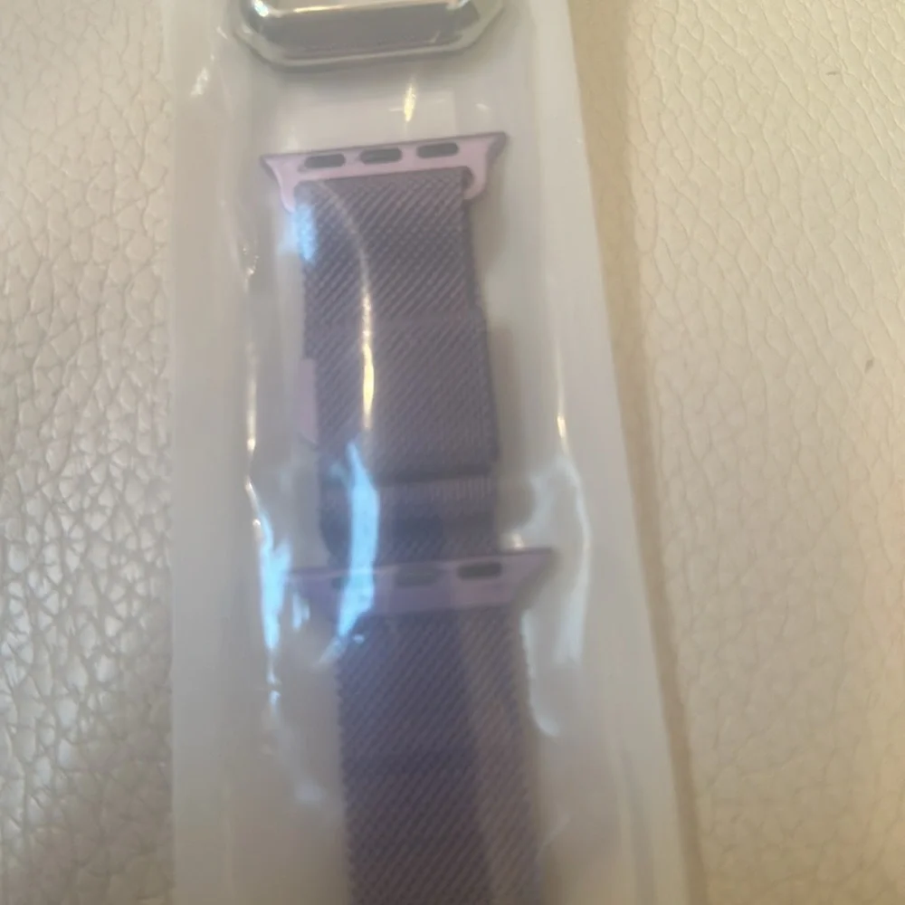 NWT Apple Watch Band Purple Band Silver Casing for Watch Face fits 38mm/40 mm